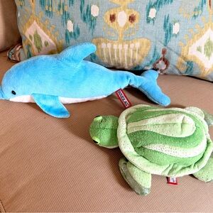 DOUGLAS Blue Dolphin and Green Sea Turtle